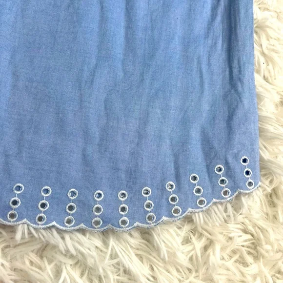 J. Crew Blue White Eyelet Embroidered Sleeveless Chambray Tank - Size 6 - Picture 2 of 8